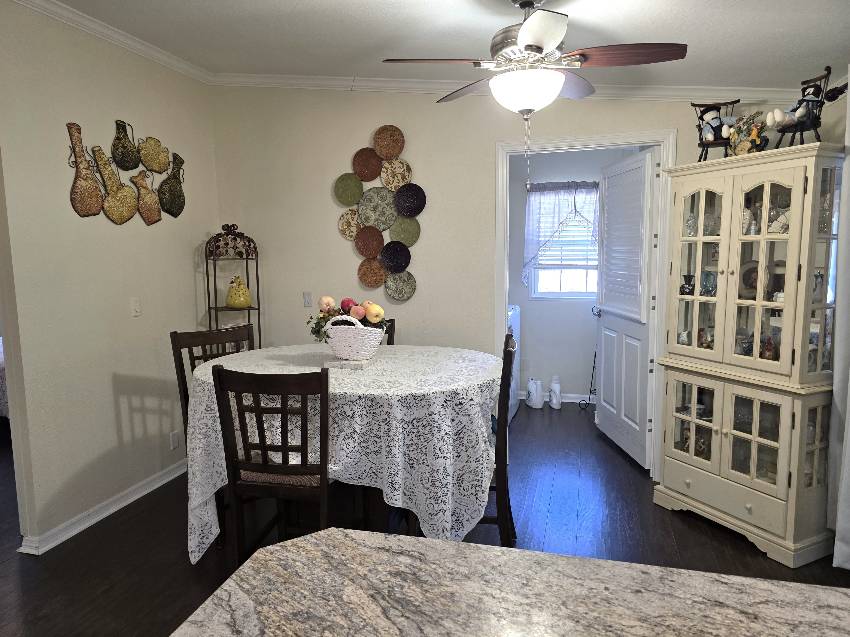 10820 S Sterlingshire Terrace a Homosassa, FL Mobile or Manufactured Home for Sale